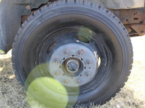 Used 2000 Ford F450 4x4 Regular Cab Super Duty image 25