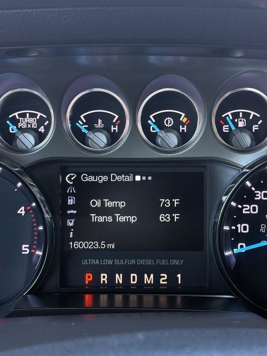 Used 2015 Ford F350 Platinum w/ Platinum Package AWD/4WD image 16
