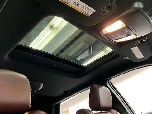 Used 2024 Dodge Durango R/T image 17