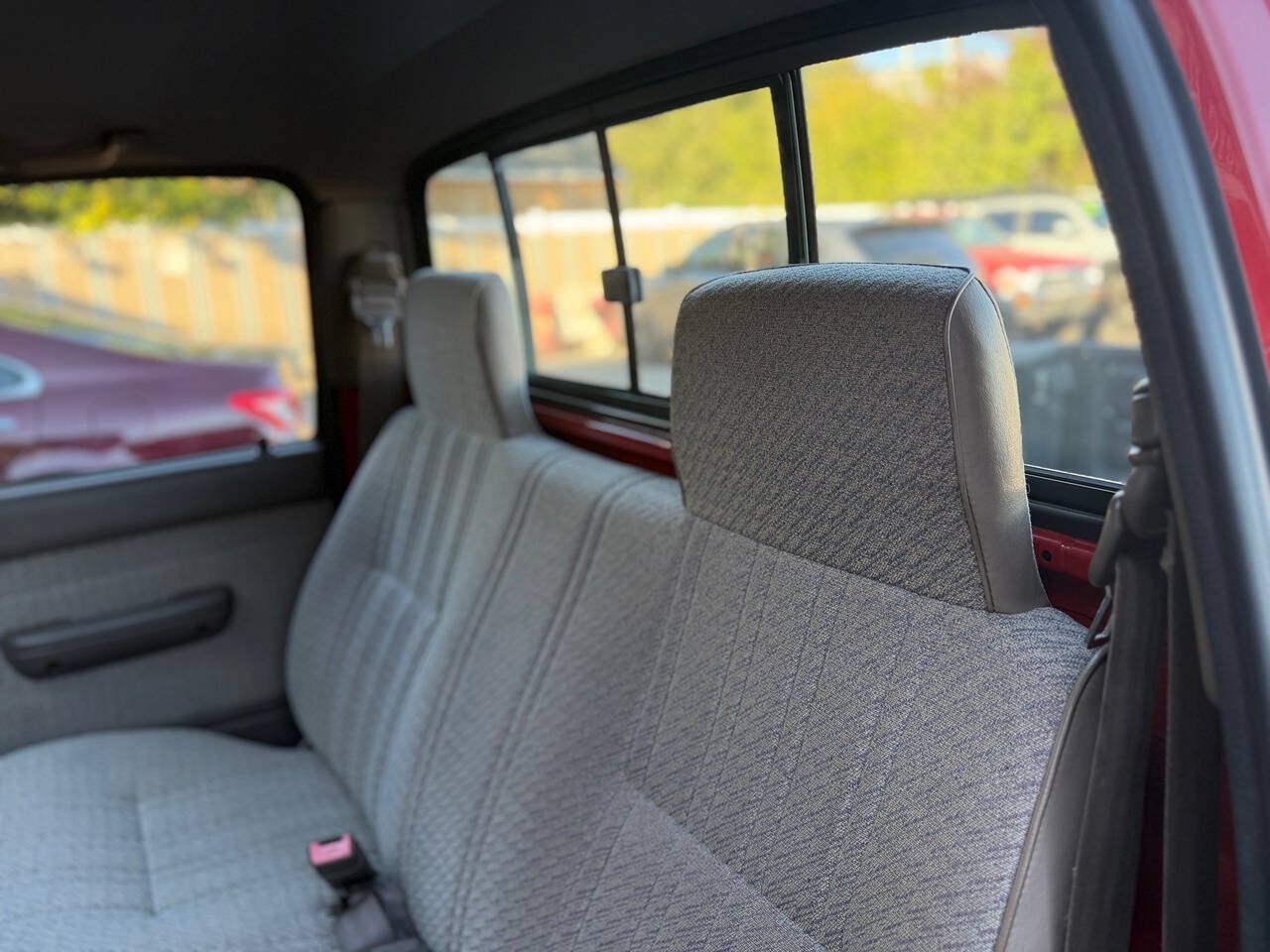 Used 1995 Toyota Tacoma 4x4 Regular Cab image 11