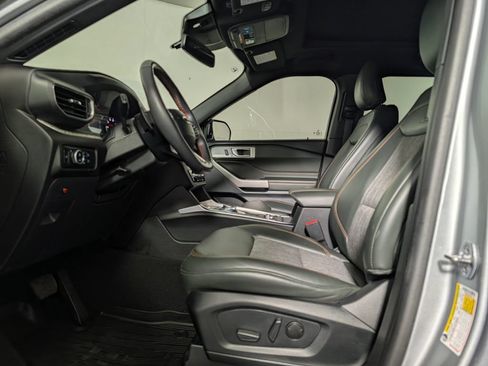 Certified 2024 Ford Explorer Timberline w/ Timberline Technology Package AWD/4WD image 12