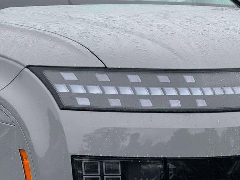 New 2026 Hyundai Ioniq 9 Calligraphy image 7