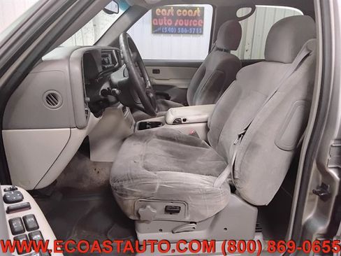 Used 2001 Chevrolet Tahoe LS w/ LS Preferred Equipment Group AWD/4WD image 10