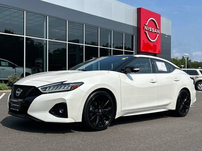 Certified 2023 Nissan Maxima SR w/ Sport Mat Group