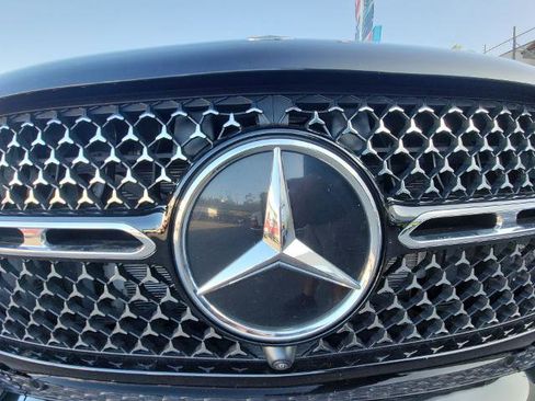 Used 2025 Mercedes-Benz GLE 350 4MATIC image 31