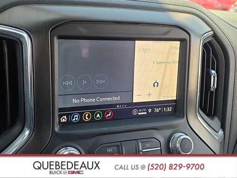 Used 2021 GMC Sierra 2500 AT4 w/ AT4 Premium Plus Package AWD/4WD image 19