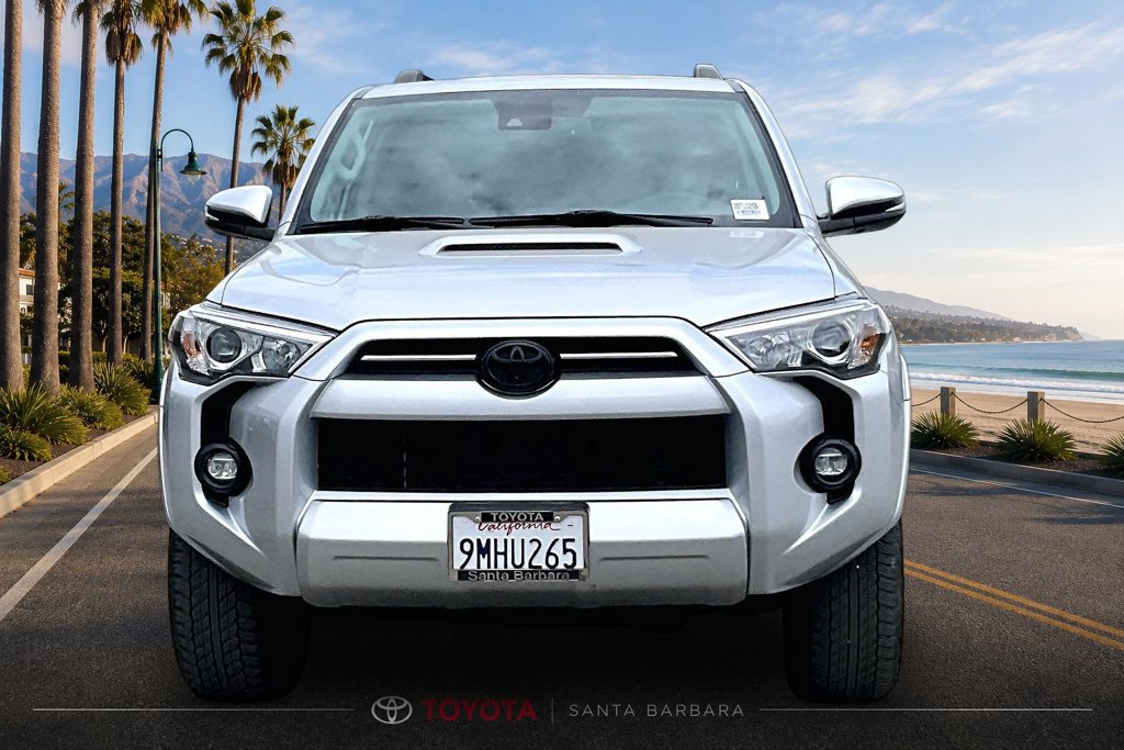 Used 2024 Toyota 4Runner TRD Off-Road Premium w/ Moonroof Package AWD/4WD image 2