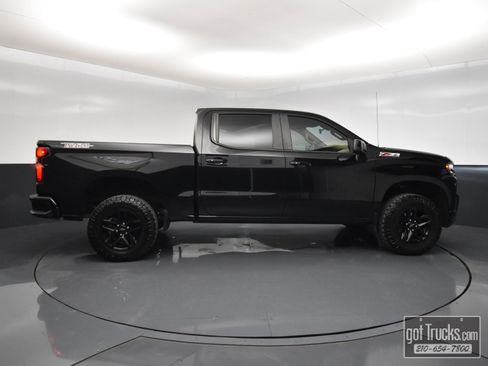 Used 2019 Chevrolet Silverado 1500 LT Trail Boss w/ Convenience Package AWD/4WD image 49