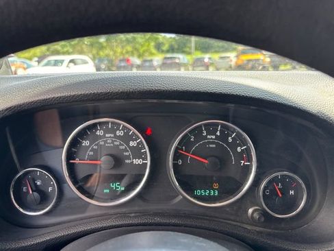 Used 2012 Jeep Wrangler Unlimited Sport AWD/4WD image 14