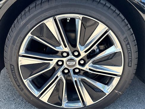 New 2026 Cadillac Lyriq Signature Luxury w/ Nappa Leather Package RWD image 13