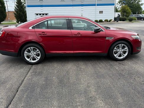 Used 2013 Ford Taurus SEL FWD image 6