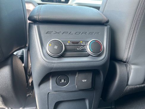 New 2026 Ford Explorer Active w/ Active Comfort Package AWD/4WD image 14
