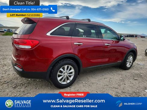 Used 2017 Kia Sorento AWD image 4