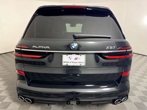 New 2026 BMW ALPINA XB7 image 4