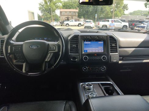 Used 2019 Ford Expedition Max Limited w/ Equipment Group 301A image 17