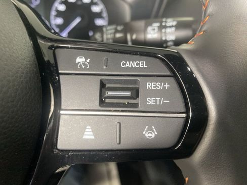 Used 2023 Honda HR-V Sport image 11