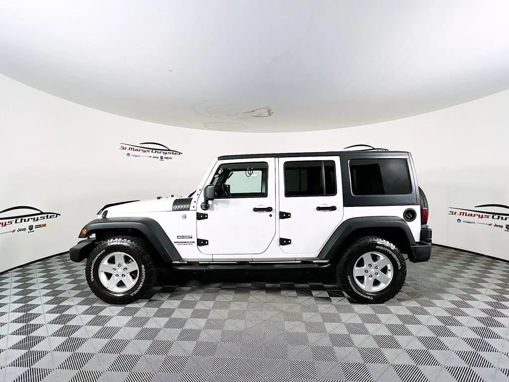 Used 2013 Jeep Wrangler Unlimited Sport AWD/4WD image 5