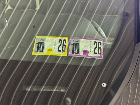 Used 2022 GMC Yukon AT4 w/ Max Trailering Package image 10