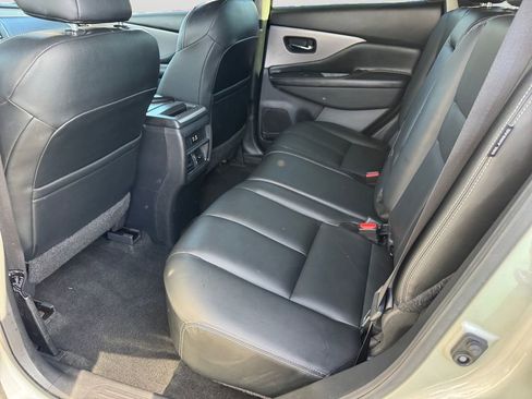 Used 2023 Nissan Murano SV image 11