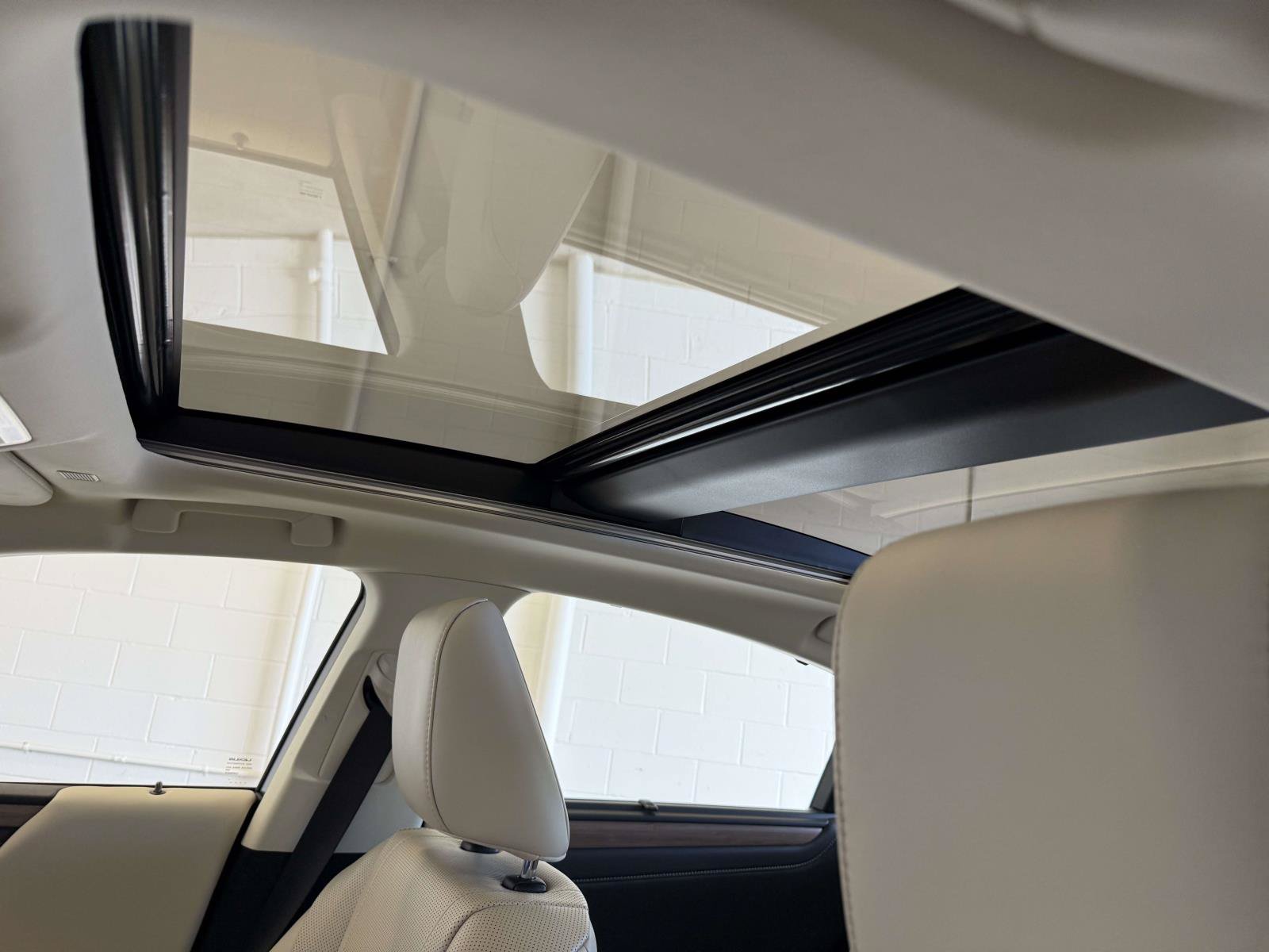 Certified 2024 Lexus ES 350 Ultra Luxury FWD image 22