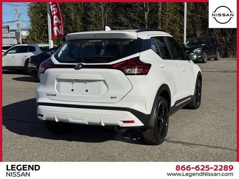 Certified 2024 Nissan Kicks SR w/ SR Premium Package image 5