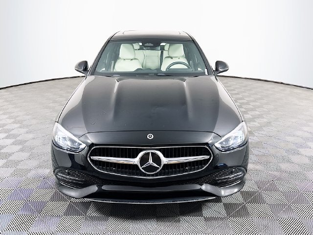 Used 2025 Mercedes-Benz C 300 Sedan image 2
