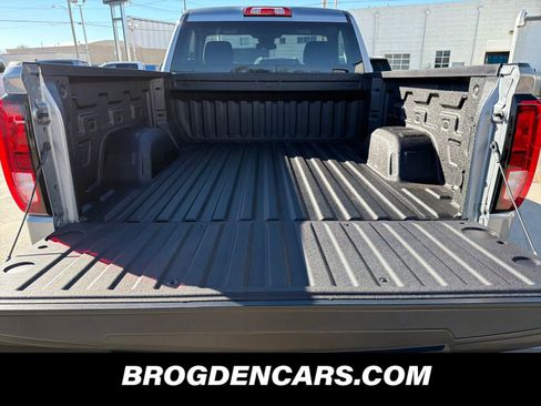 New 2026 GMC Sierra 1500 Pro w/ Pro Value Package image 9