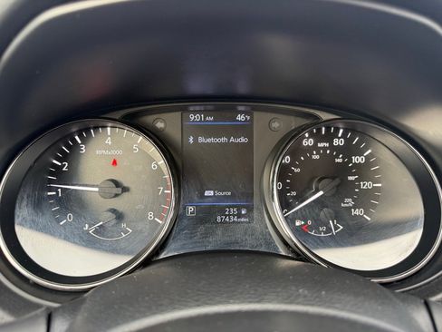 Used 2021 Nissan Rogue Sport S image 15