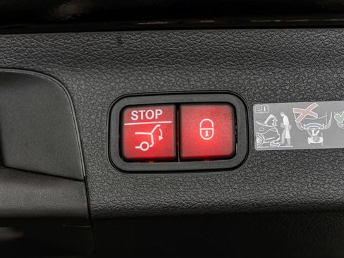 New 2026 Mercedes-Benz GLS 450 4MATIC image 34