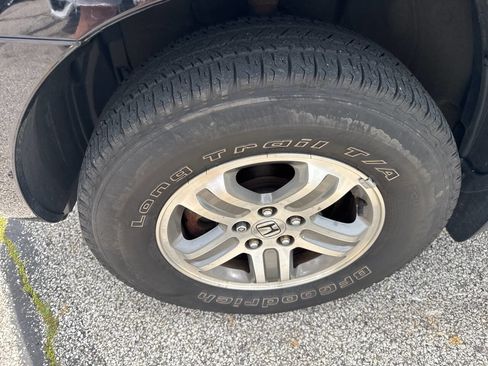 Used 2004 Honda Pilot EX image 25