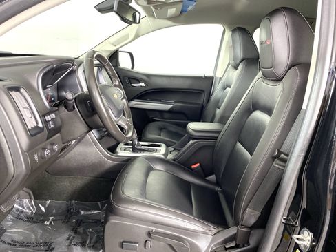 Used 2018 Chevrolet Colorado ZR2 w/ ZR2 Midnight Special Edition AWD/4WD image 16