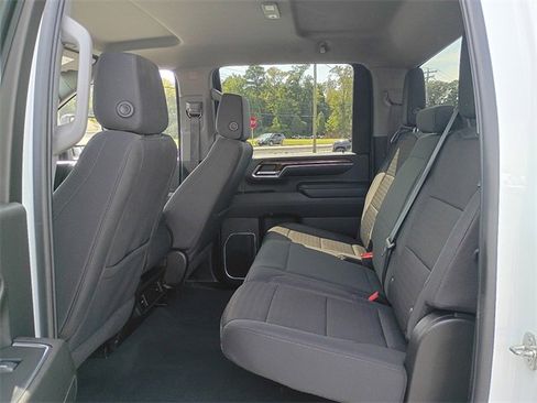 Certified 2024 Chevrolet Silverado 2500 LT image 10