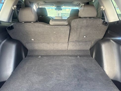 Used 2025 Honda CR-V EX image 10
