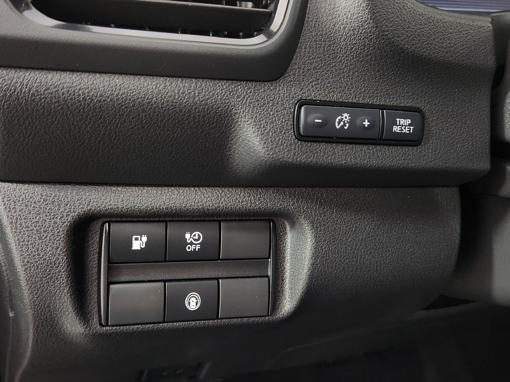 Used 2025 Nissan Leaf S FWD image 22