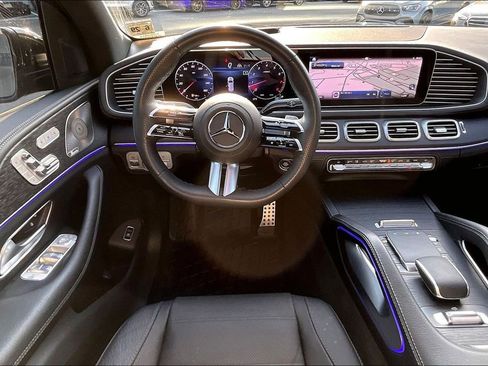 Certified 2024 Mercedes-Benz GLS 580 4MATIC image 5