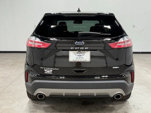 Certified 2023 Ford Edge Titanium image 10