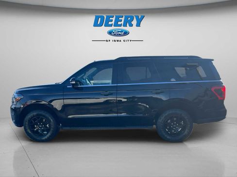 Used 2022 Ford Expedition Timberline image 5