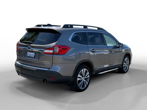 Used 2022 Subaru Ascent Limited w/ Technology Package AWD/4WD image 5