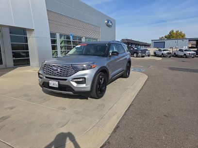 Used 2020 Ford Explorer Platinum w/ Premium Technology Package