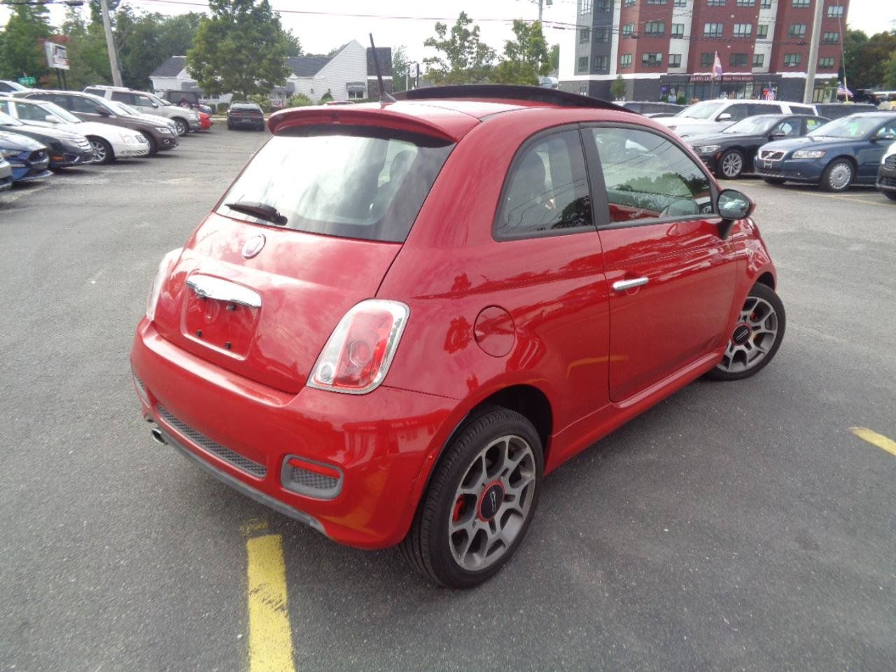 Used 2013 FIAT 500 Sport FWD image 4