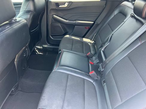 Used 2025 Ford Escape ST-Line FWD image 15