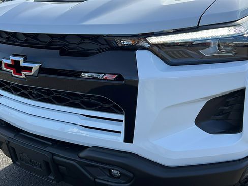 New 2026 Chevrolet Colorado ZR2 w/ ZR2 Bison Edition image 10
