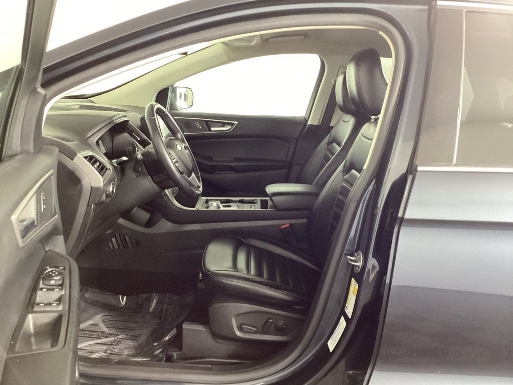 Used 2023 Ford Edge SEL w/ Convenience Package AWD/4WD image 17
