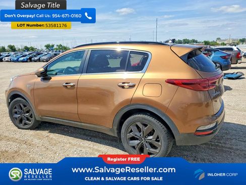 Used 2020 Kia Sportage S w/ S Sunroof Package AWD/4WD image 3