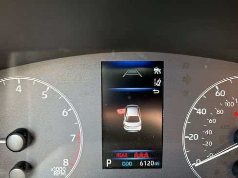 Used 2024 Toyota Corolla LE FWD image 11