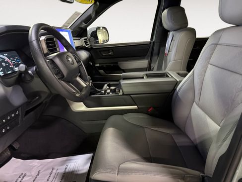 New 2025 Toyota Tundra Limited AWD/4WD image 12