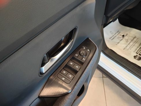 New 2026 Nissan Kicks SV w/ Cold Weather Package AWD/4WD image 9