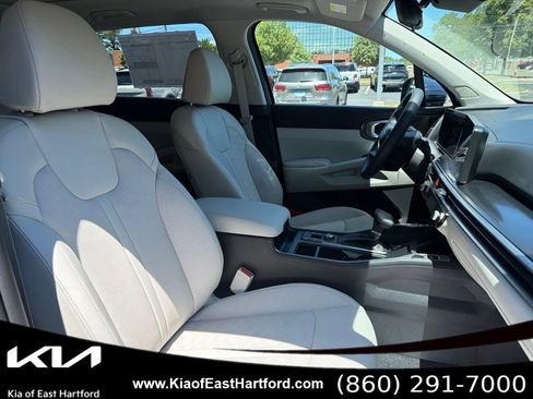 New 2026 Kia Sorento S w/ S Panoramic Sunroof Package AWD/4WD image 11