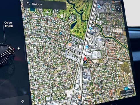 Used 2025 Tesla Model 3 Long Range image 12