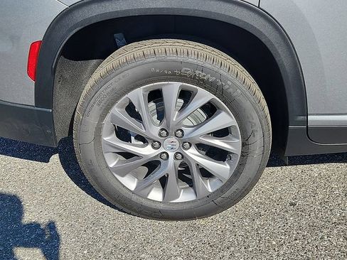 New 2026 Buick Enclave Preferred FWD image 5